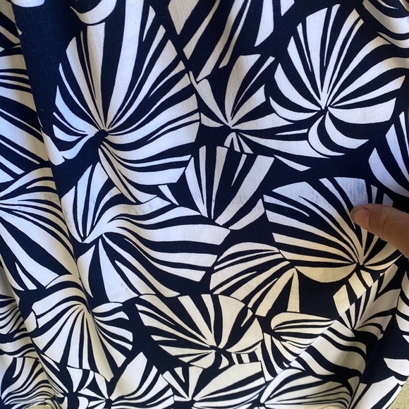 London Times Dress - Picture 7 of 8